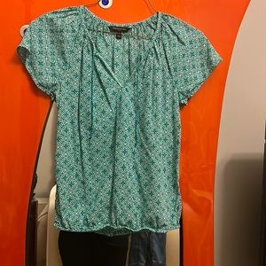 Green Cotton XS Top by Banana Republic.